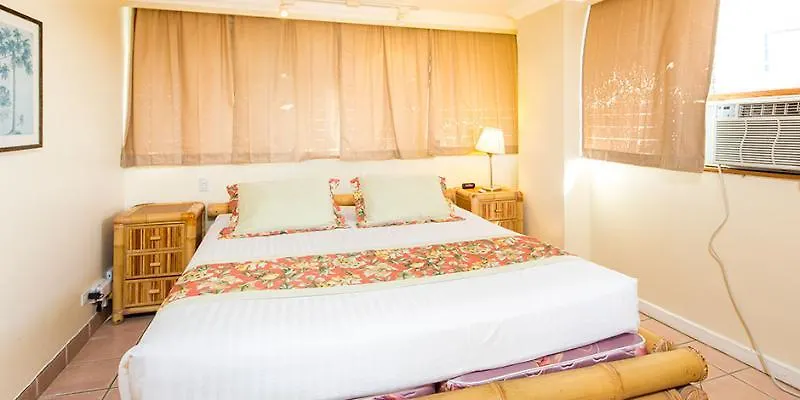 Castle Waikiki Grand Hotel Honolulu 2*,