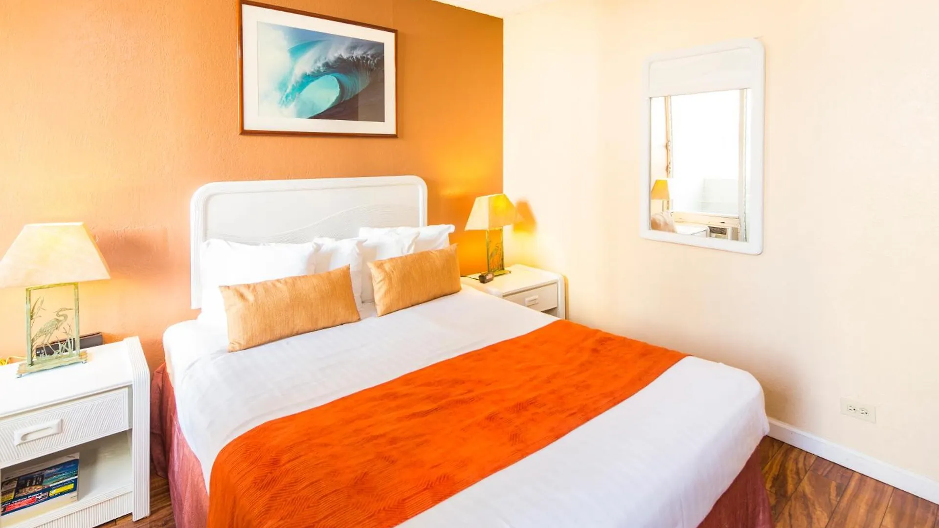 **  Castle At Waikiki Grand Hotel Honolulu United States
